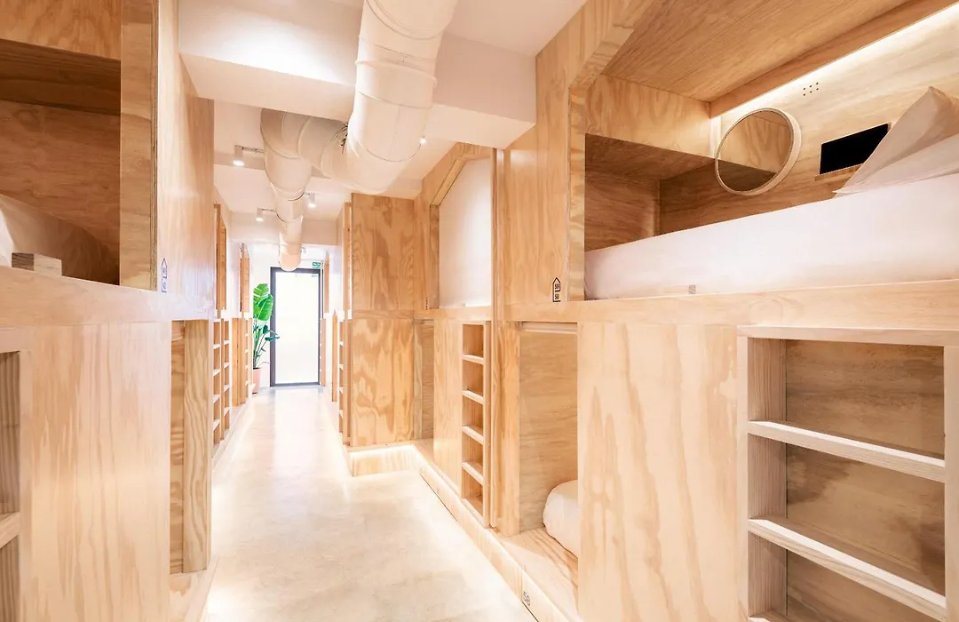 Colo Colo Hostel Valencia - Single Private Beds-1
